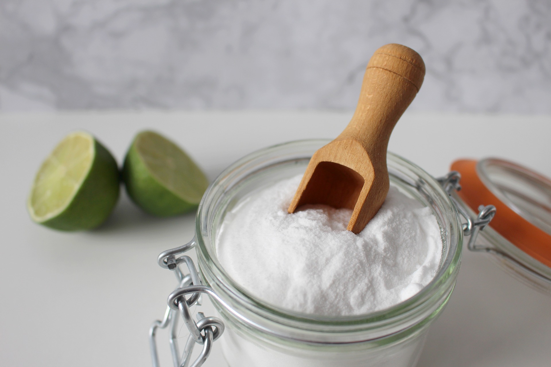 Baking Soda to Kill Fleas: Does It Work - All You Need to Know